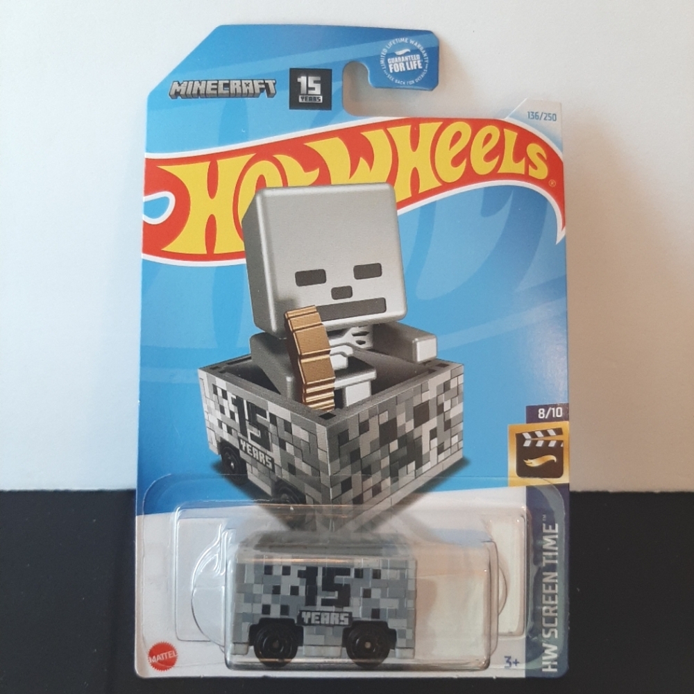 Minecraft Hot Wheels Gray 2024 Screen Time Collection 15 Year Anniversary Car